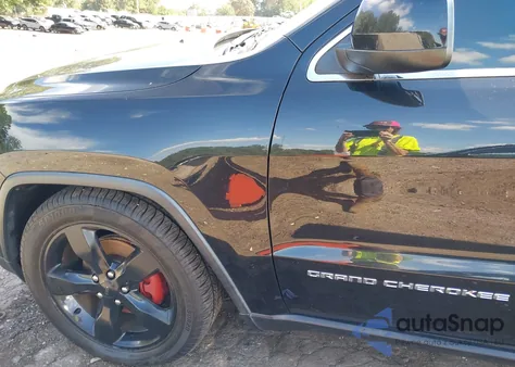 2015 Jeep Grand Cherokee Laredo z USA, uszkodzony, nr VIN 1C4RJFAG6FC952950